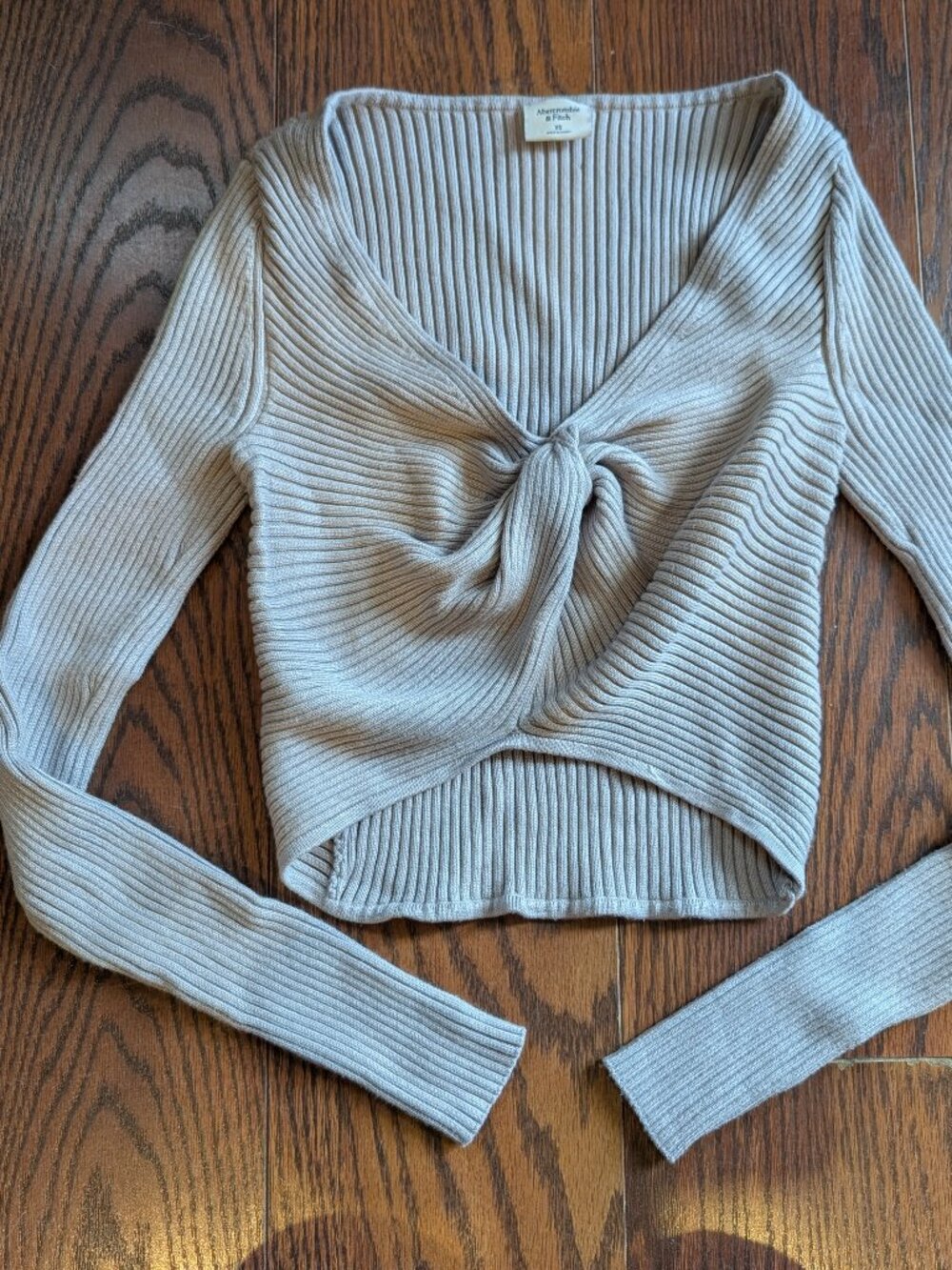 Abercrombie Fitch Grey Knot Top Ribbed XS Balletcore LS